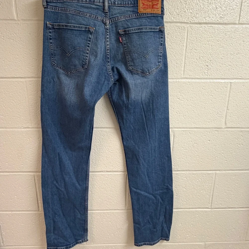 Levis Mens 505 Regular Fit Straight Leg Jeans 31x33 Blue Medium Wash Denim